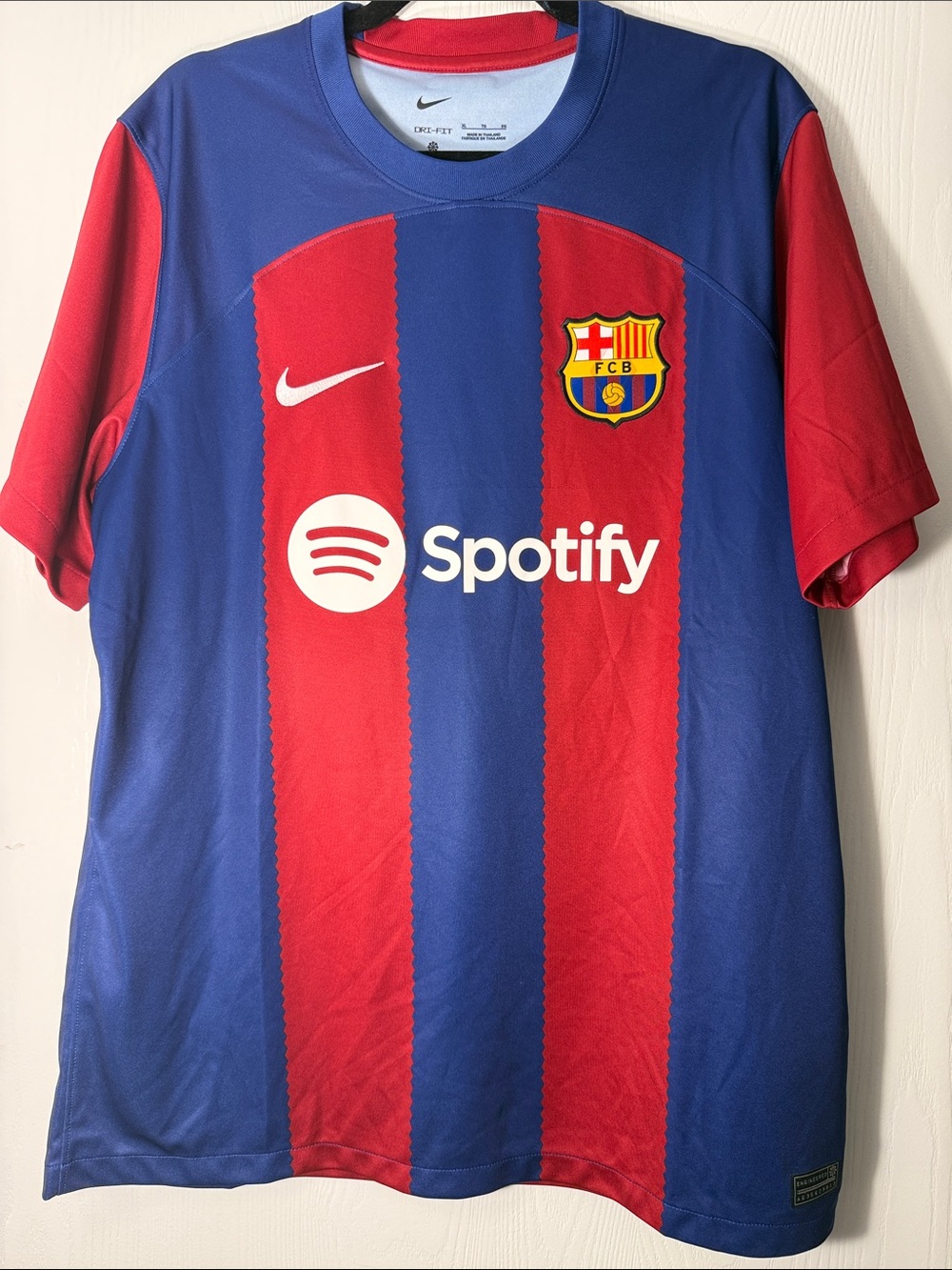 FC Barcelona 2023/2024 Home Jersey (XL) Replica